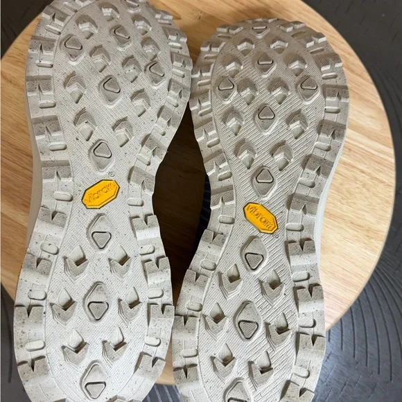 Merrell Men’s Embark Moc Shoes - Picture 12 of 12